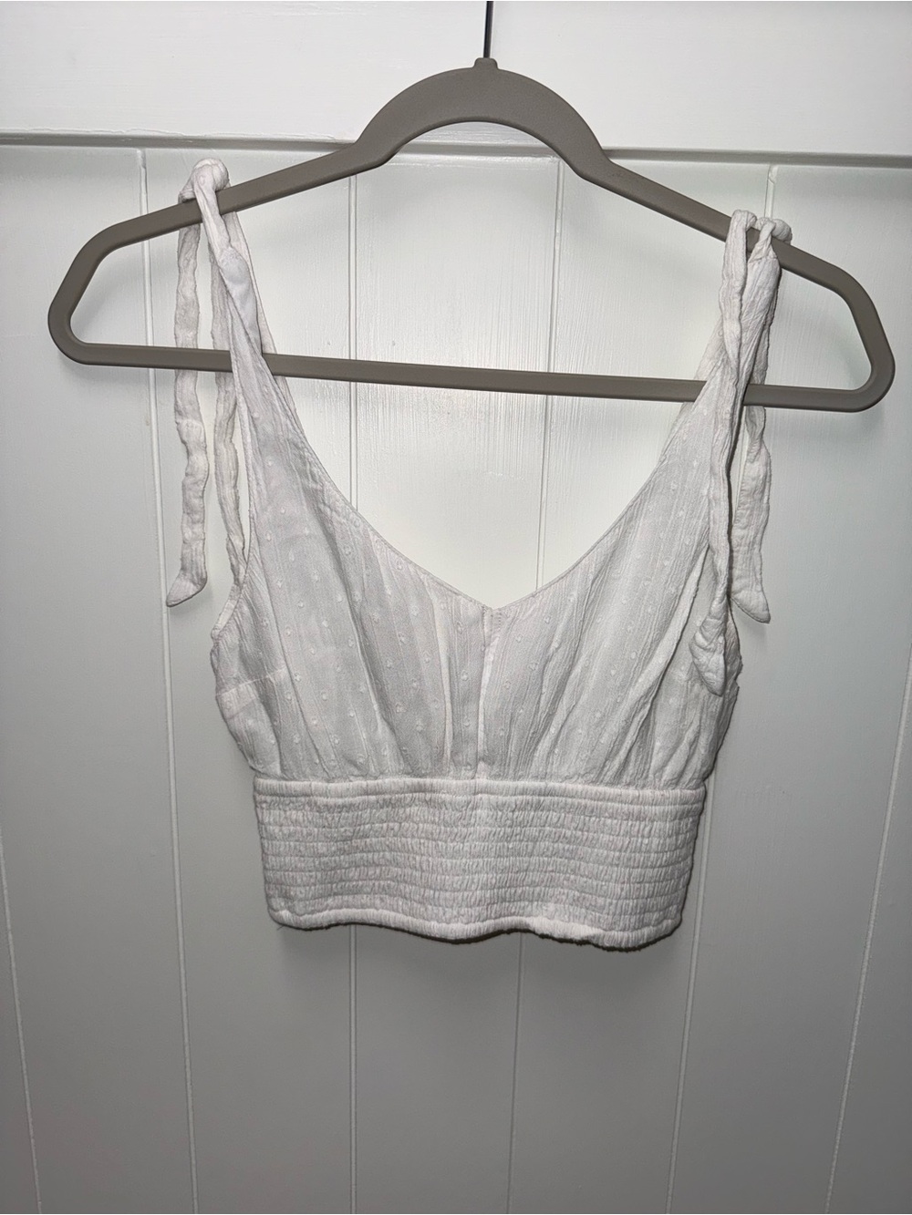 Hollister White Tie Strap Smocked Crop Top Size S Cottagecore Summer